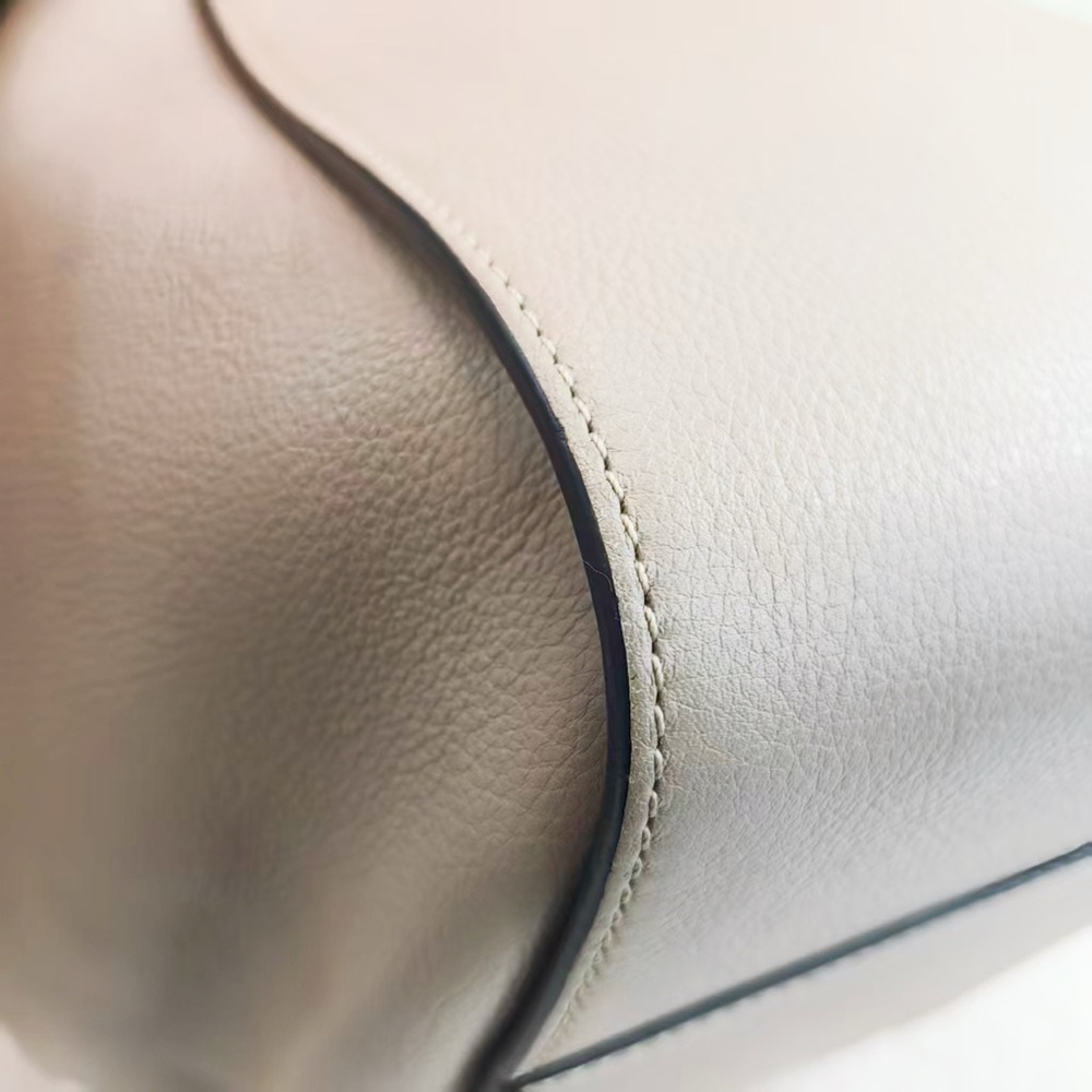 LOEWE Beige Hammock Shoulder Bag - Picture 5 of 12